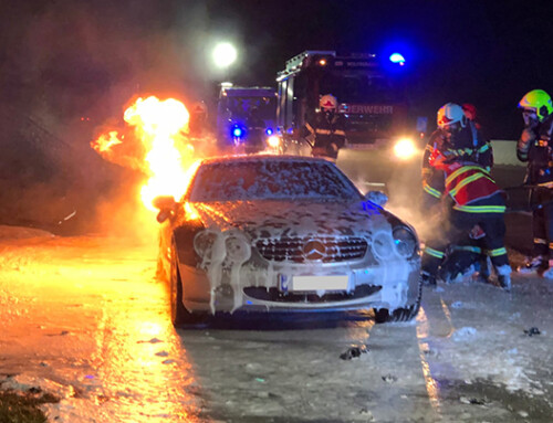 1. Einsatz des Jahres: Fahrzeugbrand